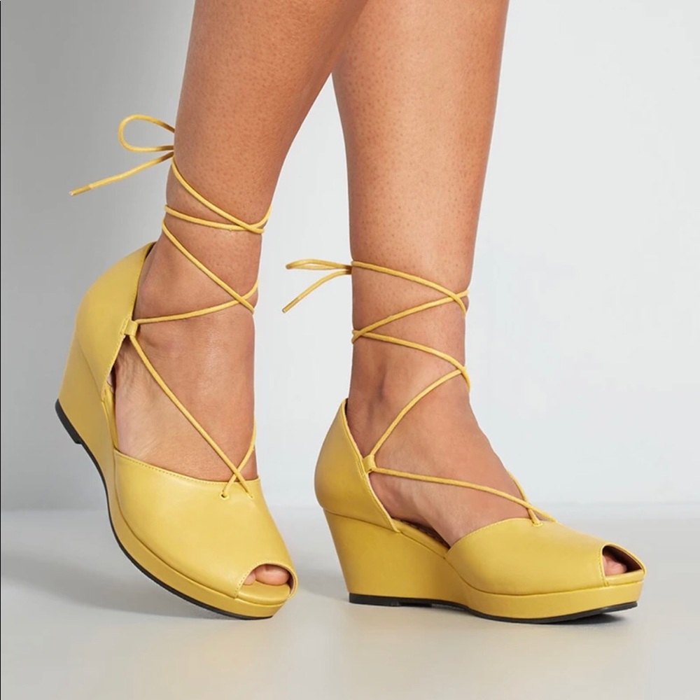 Lulu Hun Joanna Wedge